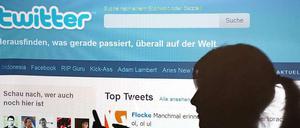 Auf Twitter führen die Nutzer eine rege Debatte über Alltagssexismus.