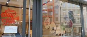 Paypal ist der Bezahldienst von Ebay. Das Online-Auktionshaus eröffnete im Dezember in Berlin einen Pop-up-Store.