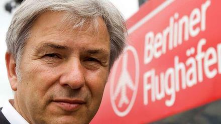 Klaus Wowereit kann das Publikum bei Neujahrsempfang von IHK und Handwerkskammer begeistern.