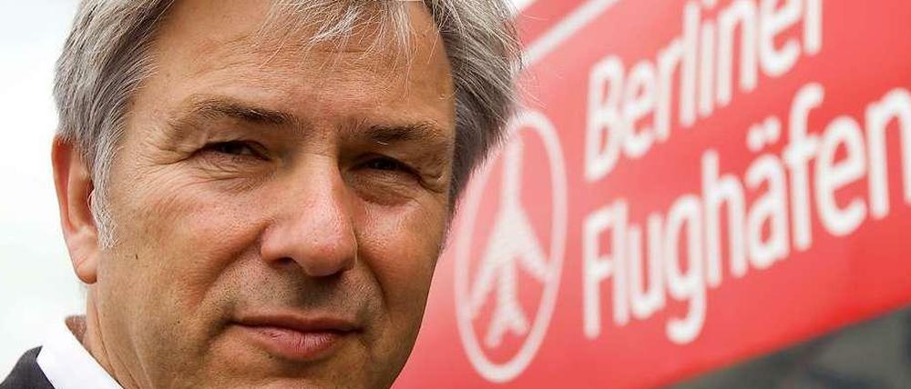 Klaus Wowereit kann das Publikum bei Neujahrsempfang von IHK und Handwerkskammer begeistern.