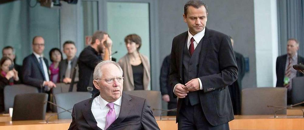 Wolfgang Schäuble vor dem NSU-Ausschuss. 