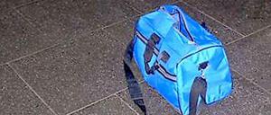 Diese Tasche wurde am Bonner Hauptbahnhof abgestellt. 
