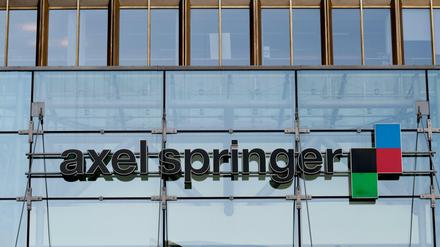Ende der Kostenloskultur: Der Springer-Verlag macht seine Website Welt Online kostenpflichtig. 
