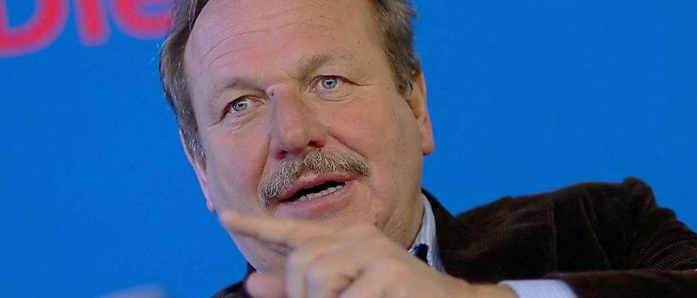 Streiter für bessere Tarife. Auch der Verdi-Bundesvorsitzende Frank Bsirske befürwortet den Wiedereintritt Berlins in die Tarifgemeinschaft und ist gespannt auf die kommenden Verhandlungen über mehr Gehalt.