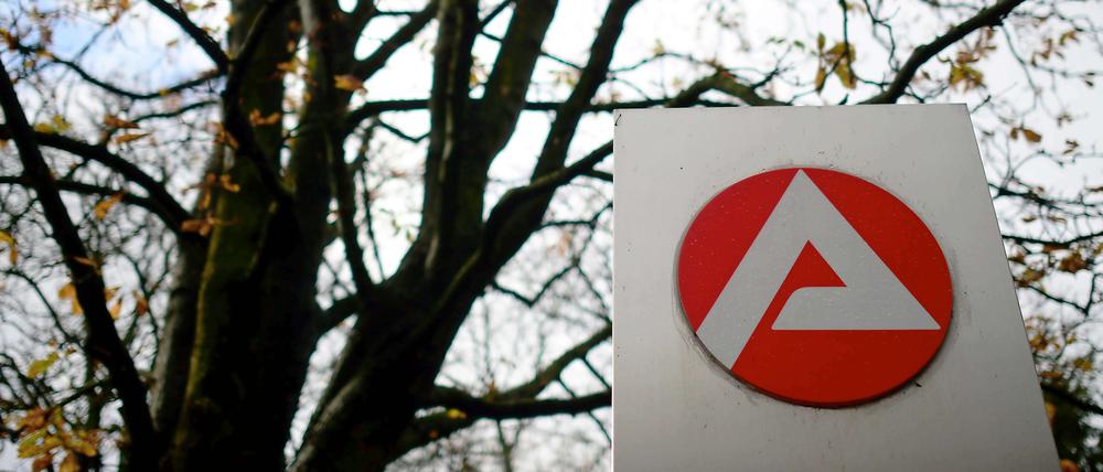 Die Zahl der Arbeitslosen ist in Berlin im November weiter zurückgegangen.