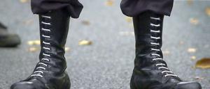 Bei mehr Deutschen verfestigt sich ein rechtsextremes Weltbild.