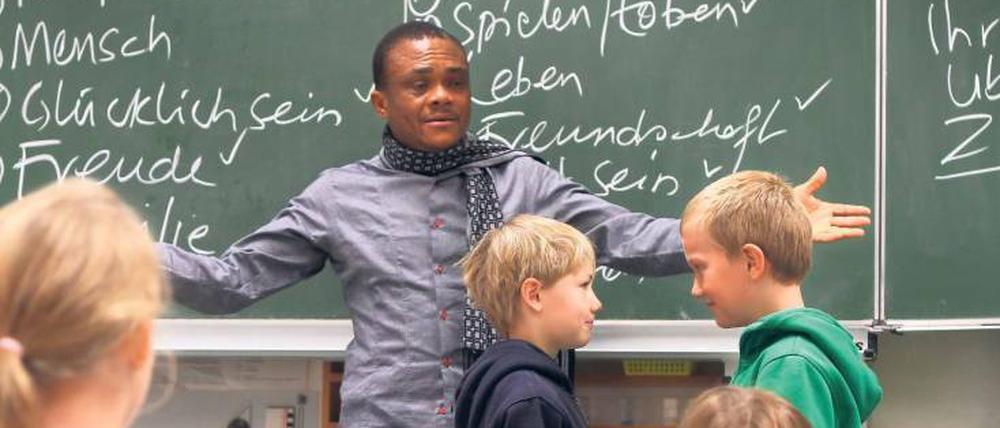 Anschaulich. Walter Anyanwu erklärt das Prinzip „Ubuntu“. 