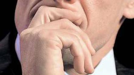 Kann diese Hand lügen? Radprofi Lance Armstrong will den nächsten Versuch unternehmen, sich reinzuwaschen. Foto: AFP