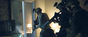 Am gestrigen Sonntagabend plante der amerikanische National Geographic Cable Channel den Film „SEAL Team Six: The Killing of Osama bin Laden“ auszustrahlen.