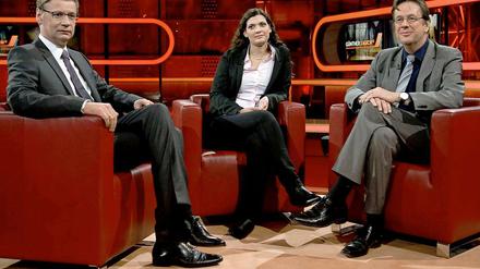 In Günther Jauchs (links) Talkshow sprachen Miriam und Jörg Kachelmann auch über die ehemalige Anklägerin des Wettermoderators. Die wehrt sich juristisch.