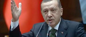 Die Regierung von Ministerpräsident Erdogan versucht alles, um Assad das Leben schwer zu machen.
