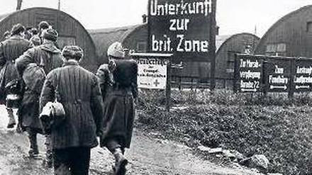 Auch heimkehrende Kriegsgefange kamen ins Lager Friedland.