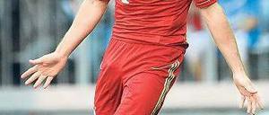 Doppelt jubelt sich’s besser. Franck Ribéry erzielte beide Tore und sicherte den Bayern einen Startrekord.Foto: dapd