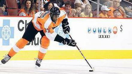 Von Pennsylvania nach Westsachsen. Simmonds stürmte zuletzt für den NHL-Klub Philadelphia Flyers. Gestern trainierte er erstmals mit den Eispiraten Crimmitschau.