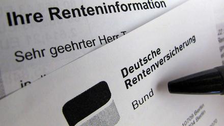 Wer 45 Versicherungsjahre vorweisen kann, soll ohne Abzüge in Rente gehen können – so heißt es im überarbeiteten Rentenkonzept.