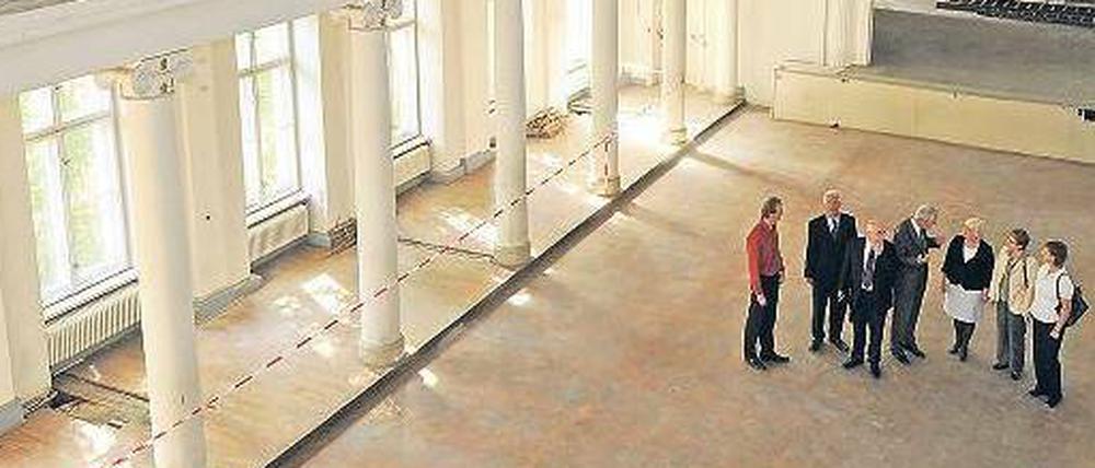 Repräsentativ. Die Leopoldina wurde 2008 Nationale Akademie der Wissenschaften. Damit ist sie zur Politikberatung vertraglich verpflichtet.