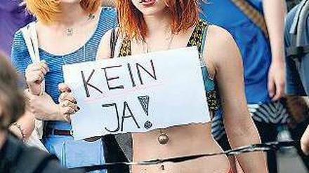 Mein Körper gehört mir. Teilnehmerinnen des ersten Berliner Slutwalks im vergangenen Jahr.