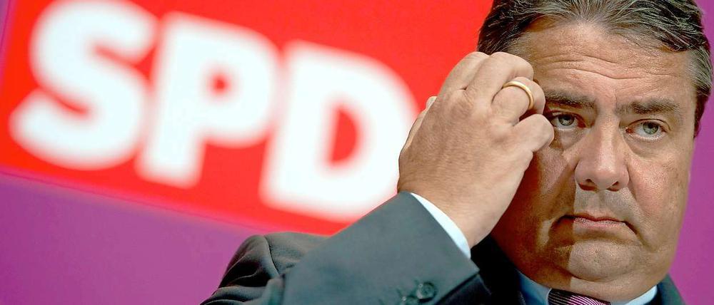Sigmar Gabriel nimmt Abstand von Ursula von der Leyen.