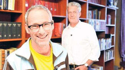 Das literarische Duett? Prominente wie Regisseur Dani Levy (li.) verraten Moderator Dieter Moor in der neuen RBB-Sendung, welche Neuerscheinung sie am liebsten lesen.Foto:RBB