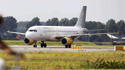 Die "gekidnappte" Maschine auf dem Amsterdamer Flughafen Schiphol.