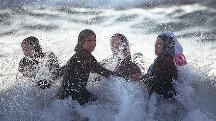 Zum Fastenbrechen ließ Israel die Palästinenser ausnahmsweise an den Strand von Tel Aviv.