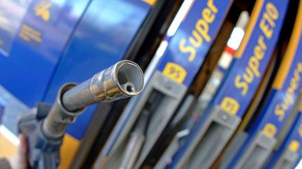 Super oder Super E10? Deutschlands Autofahrer haben sich klar entschieden.