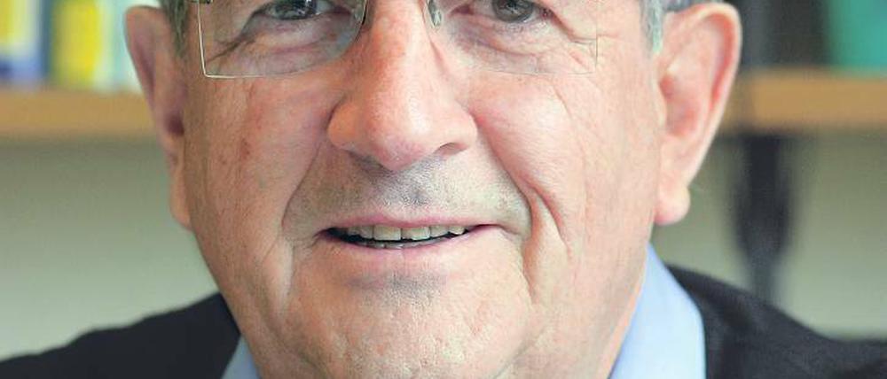 Der konservative Jurist und frühere Senator Dieter Heckelmann ist tot.