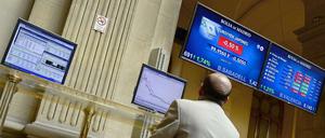 Steigende Anleihen, sinkende Kurse - an der Madrider Börse ist die Stimmung nicht zum Besten.