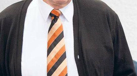 Ein Sohn sucht die Möder. Michael Buback sieht in Verena Becker eine Täterin. Foto: dapd