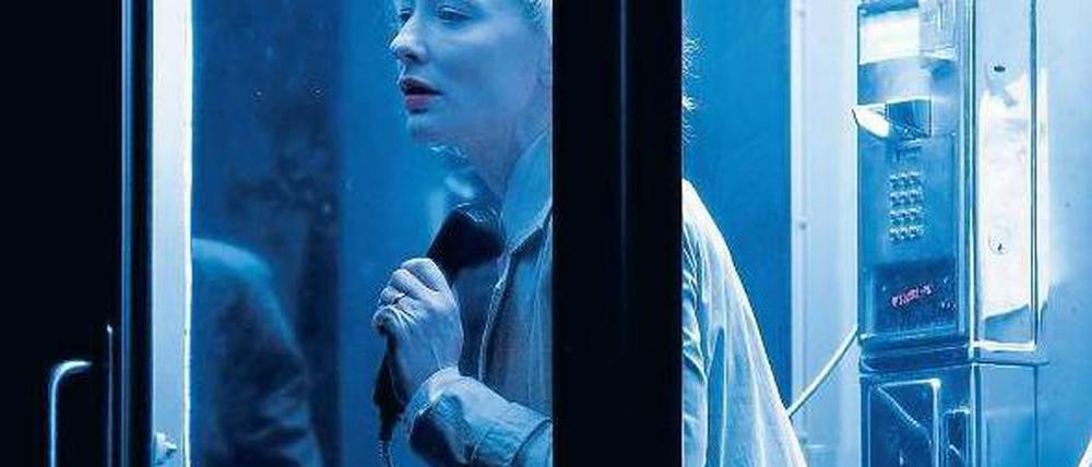 Sucht Anschluss. Cate Blanchett als Lotte-Kotte in Recklinghausen. Foto: dpa