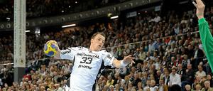Unbesiegbar. Die Gegner der Handballer des THW Kiel, hier Dominik Klein im letzten Saisonspiel gegen den VFL Gummersbach, waren in diesem Jahr nur eine Randnotiz