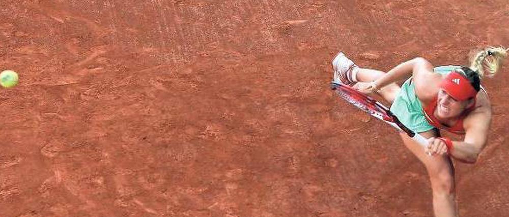 Mit Riesenschritten. In weniger als einem Jahr verbesserte sich Angelique Kerber von Position 107 der Weltrangliste auf Rang zehn.