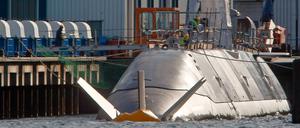 U-Boot des Typs „Dolphin“ in der Howaldtswerke-Deutsche Werft in Kiel.