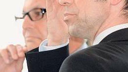 Angespannt. Preetz (r.) und Gegenbauer ziehen vor das DFB-Bundesgericht. Foto: dpa