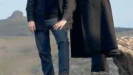 Gipfel der Aufklärung. Sherlock Holmes (Benedict Cumberbatch, rechts) und Dr. Watson (Martin Freeman) in der Fernsehserie „Sherlock“. 