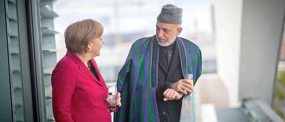 Bundeskanzlerin Angela Merkel (CDU) und der afghanische Präsident Hamid Karsai haben sich am Mittwoch in Berlin getroffen.