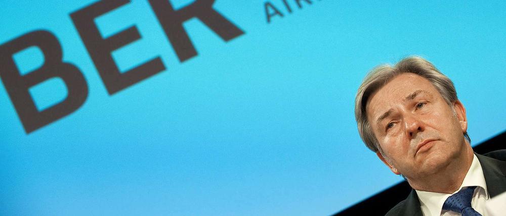 Wie viel Verantwortung trägt Klaus Wowereit für das Flughafen-Desaster?