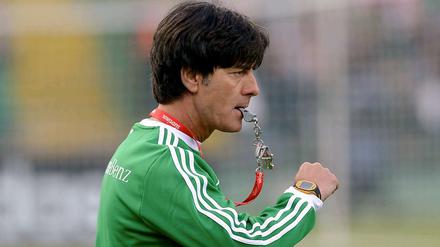 Anpfiff zur DFB-Presskonferenz.