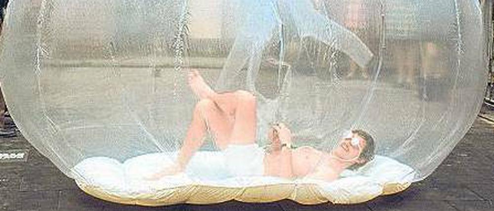 Der entspannte Mann. Pat Haines’ „Inflatable Suit-Home“ bei der Mailänder Triennale 1968. 