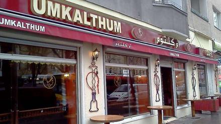 Die Männer gerieten in der Sisha-Bar in Streit. Der Schütze flüchtete. 