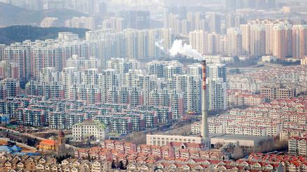 Ansicht der Stadt Qingdao im Osten Chinas.