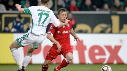 Bald Teamkollegen? Ivica Olic (r.) und Alexander Madlung, beide mit Hertha-Vergangenheit, könnten im nächsten Jahr gemeinsam für den VfL Wolfsburg auflaufen.
