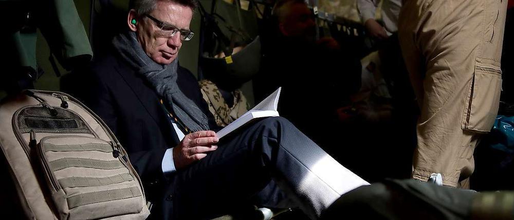 De Maizière hatte vor Kabul in Pakistan und Usbekistan Station gemacht, den aus deutscher Sicht wichtigsten Nachbarländern Afghanistans.