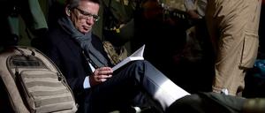 De Maizière hatte vor Kabul in Pakistan und Usbekistan Station gemacht, den aus deutscher Sicht wichtigsten Nachbarländern Afghanistans.
