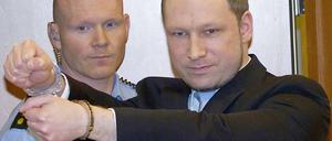 Die Frage, ob Breivik zurechnungsfähig ist oder nicht, spaltet Norwegen.