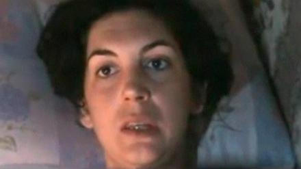 Edith Bouvier bittet um Hilfe.