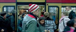 Berliner S-Bahn: Der Mann, der die Schüler rassistisch beschimpfte, entkam unerkannt. 