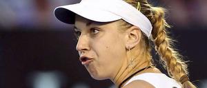 Sabine Lisicki, 22, hat in ihrer Karriere bisher drei WTA-Turniere gewonnen. In Wimbledon erreichte sie im vergangenen Jahr das Halbfinale im Einzel und das Finale im Doppel. Am Sonntag bestreitet sie um 15 Uhr ein Match gegen Julia Görges in der Havellandhalle, Alte Dorfstraße 32, in Seeburg (bei Spandau). Der Eintritt ist frei.
