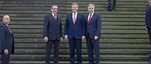 Drei Mann auf einer Treppe: Im Schauspielhaus erinnerten Matthias Platzeck, Christian Wulff und Klaus Wowereit an den Preußenkönig Friedrich den Großen.