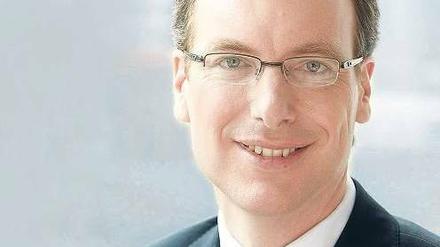 Christoph Jurecka (37) ist seit Februar 2011 im Vorstand der Ergo für Risikomanagement, Controlling und Steuern zuständig. Deutschlands zweitgrößter Versicherer war im vergangenen Jahr wegen der Sexreise seines Vertriebs nach Budapest in Verruf geraten. 